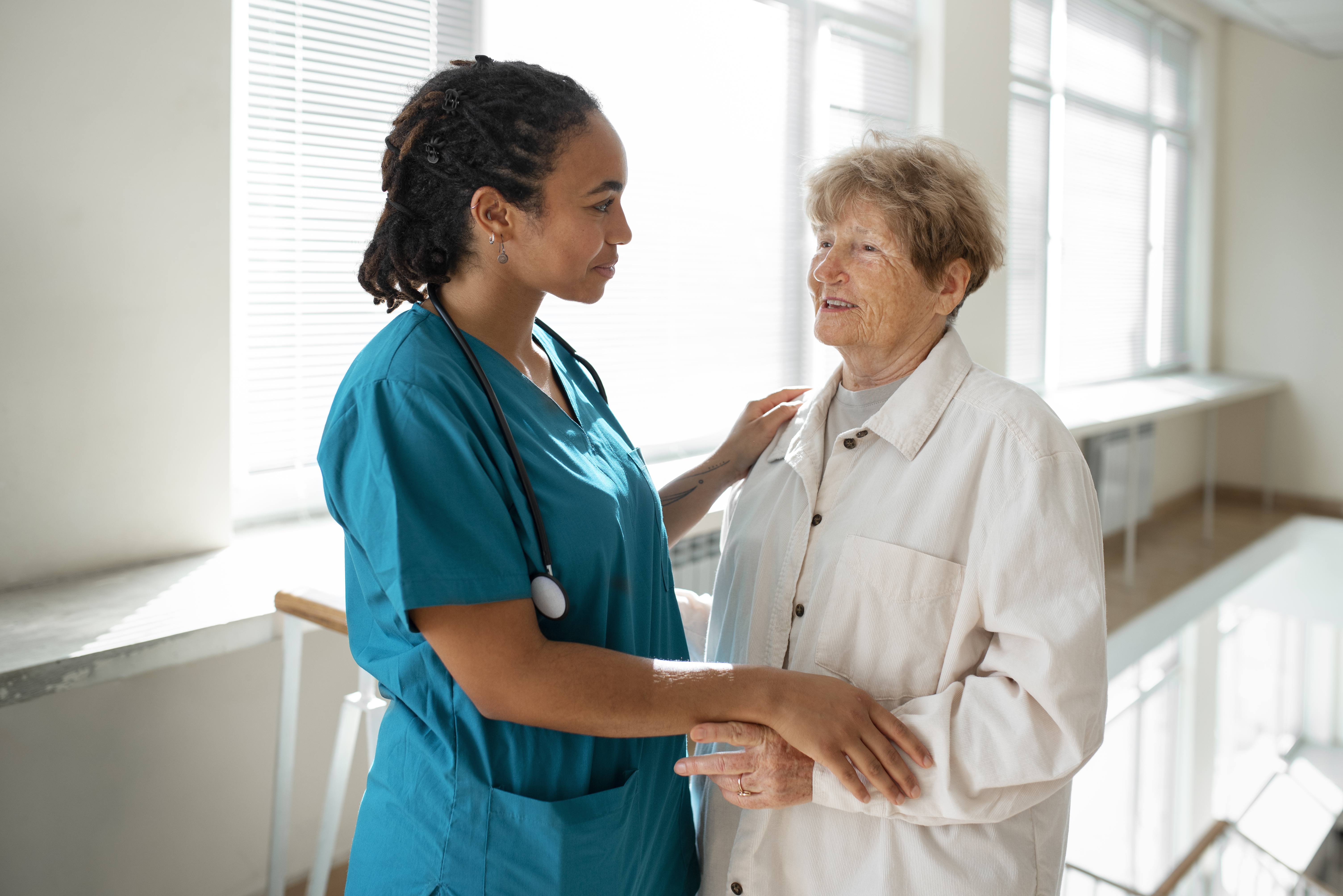 How to Choose the Right Home Healthcare Agency for Your Loved Ones in Indore - Home Healthcare in Central India